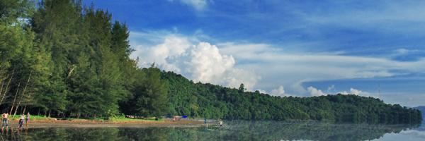 Beautiful Islands in Padang